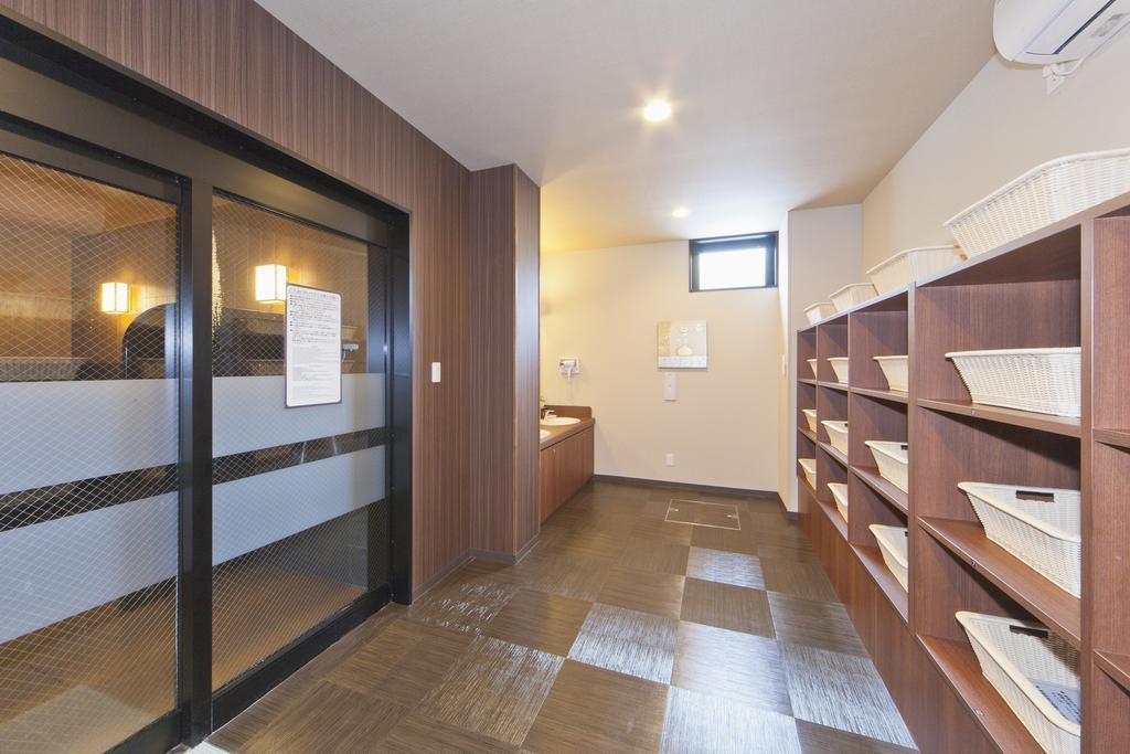 Hotel Route-Inn Saiki Ekimae Bagian luar foto